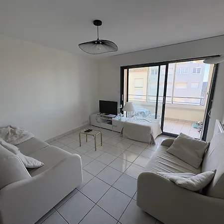 Appartement Les Embruns - Proche - Parking *